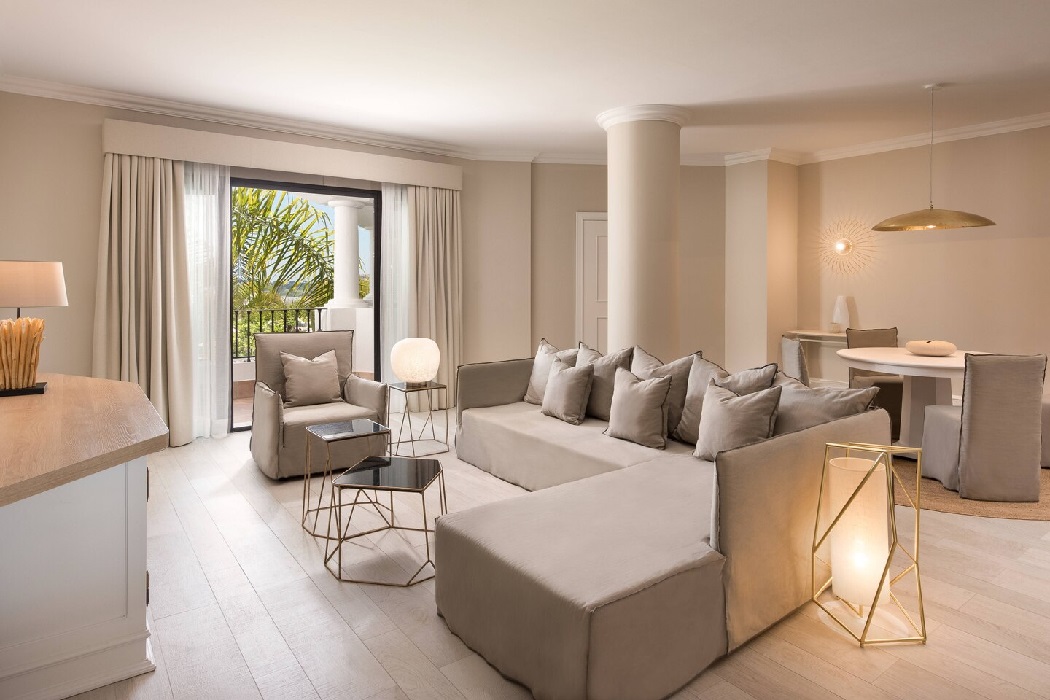 Westin La Quinta Marbella Executive Suite Livingroom