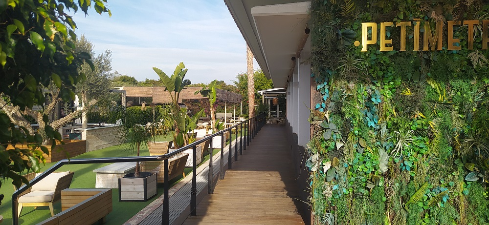 Alicante Golf Clubhouse Terrace